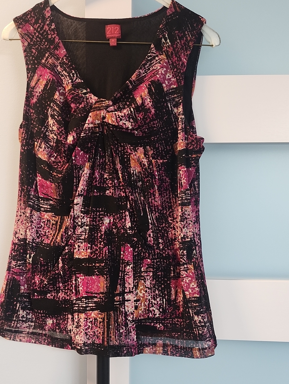 212 Collection Black, Pink and Gold Abstract Twist-Front Camisole